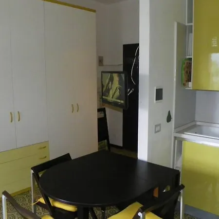 Apartment Monolocale N 3 Vicino Con Dehor